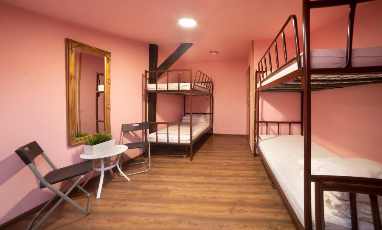 Let's Rock Party Hostel! Age Limit From 18 Until 40! * Krakau